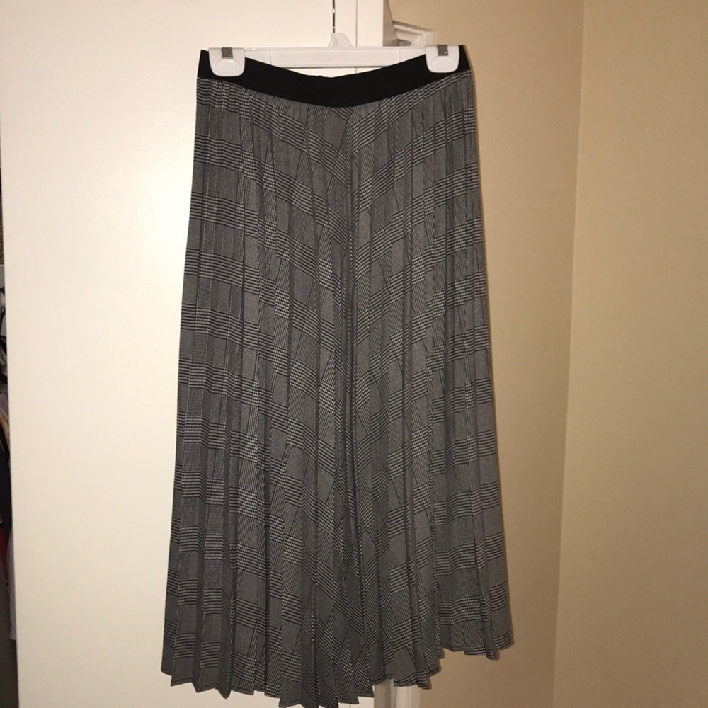 Long Stradivarius Fashion Skirt